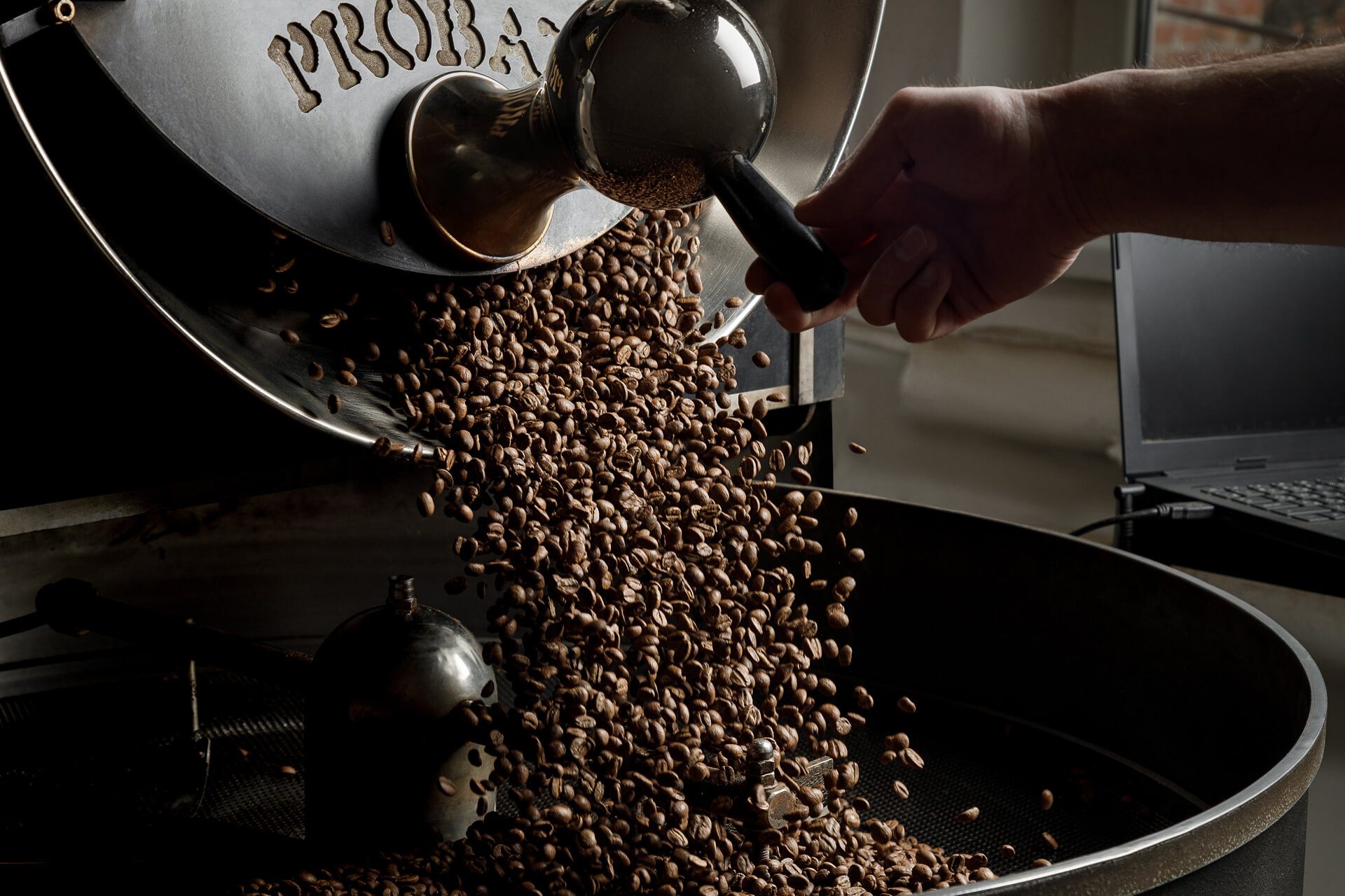 HIPSTERS COFFEE ROASTERY